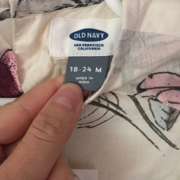 Old navy dress - Picture 3 of 3